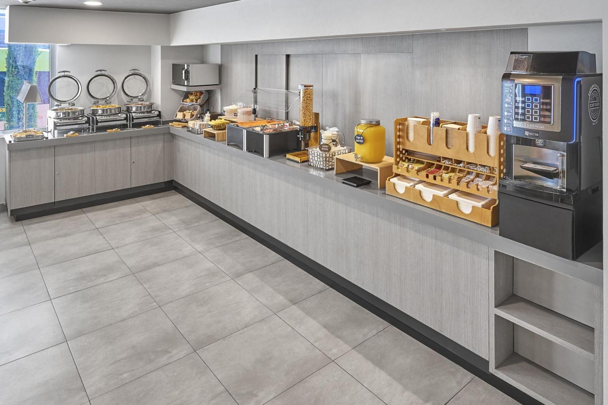 City Express Junior By Marriott Juarez Consulado Εξωτερικό φωτογραφία