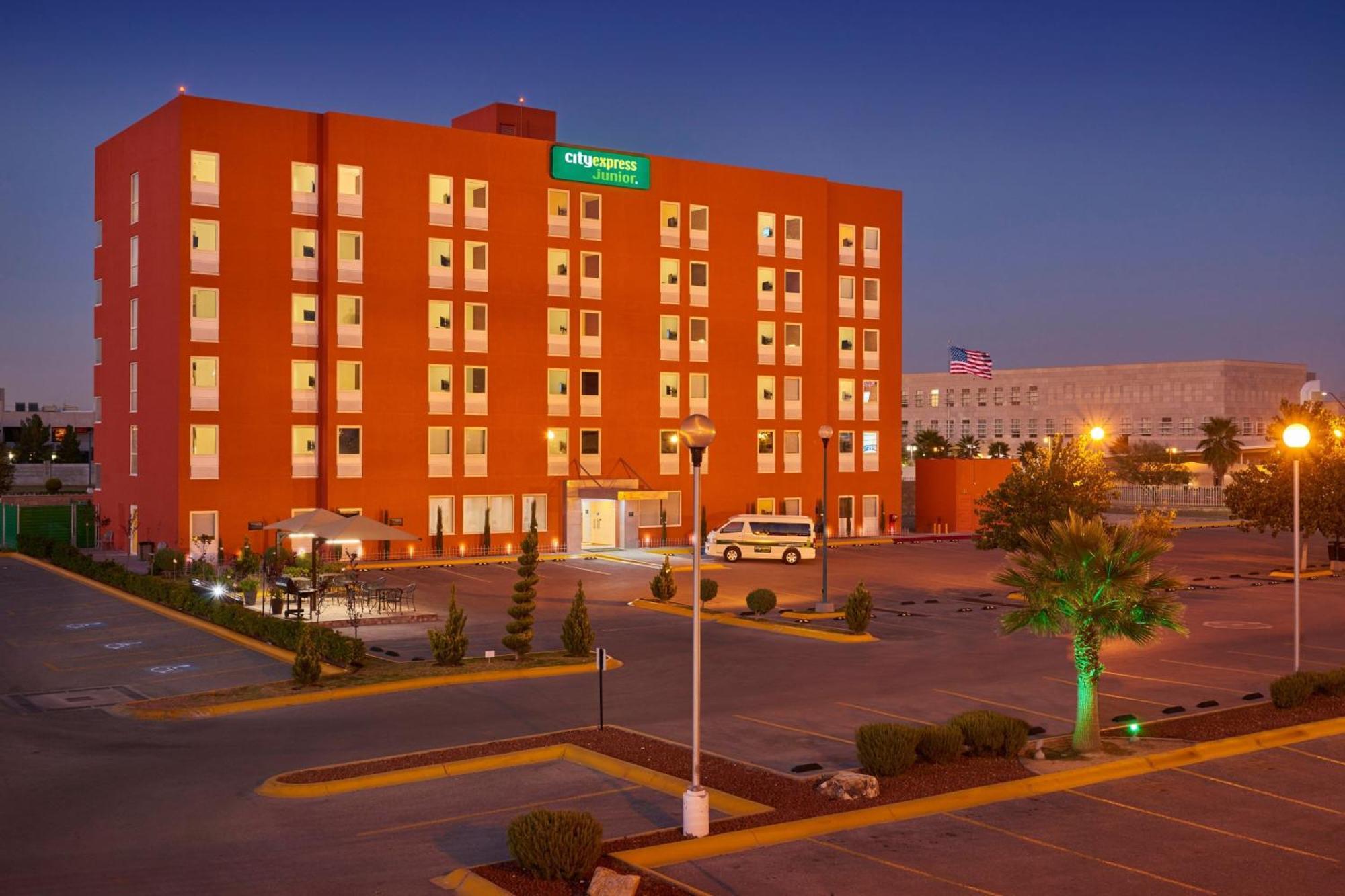 City Express Junior By Marriott Juarez Consulado Εξωτερικό φωτογραφία