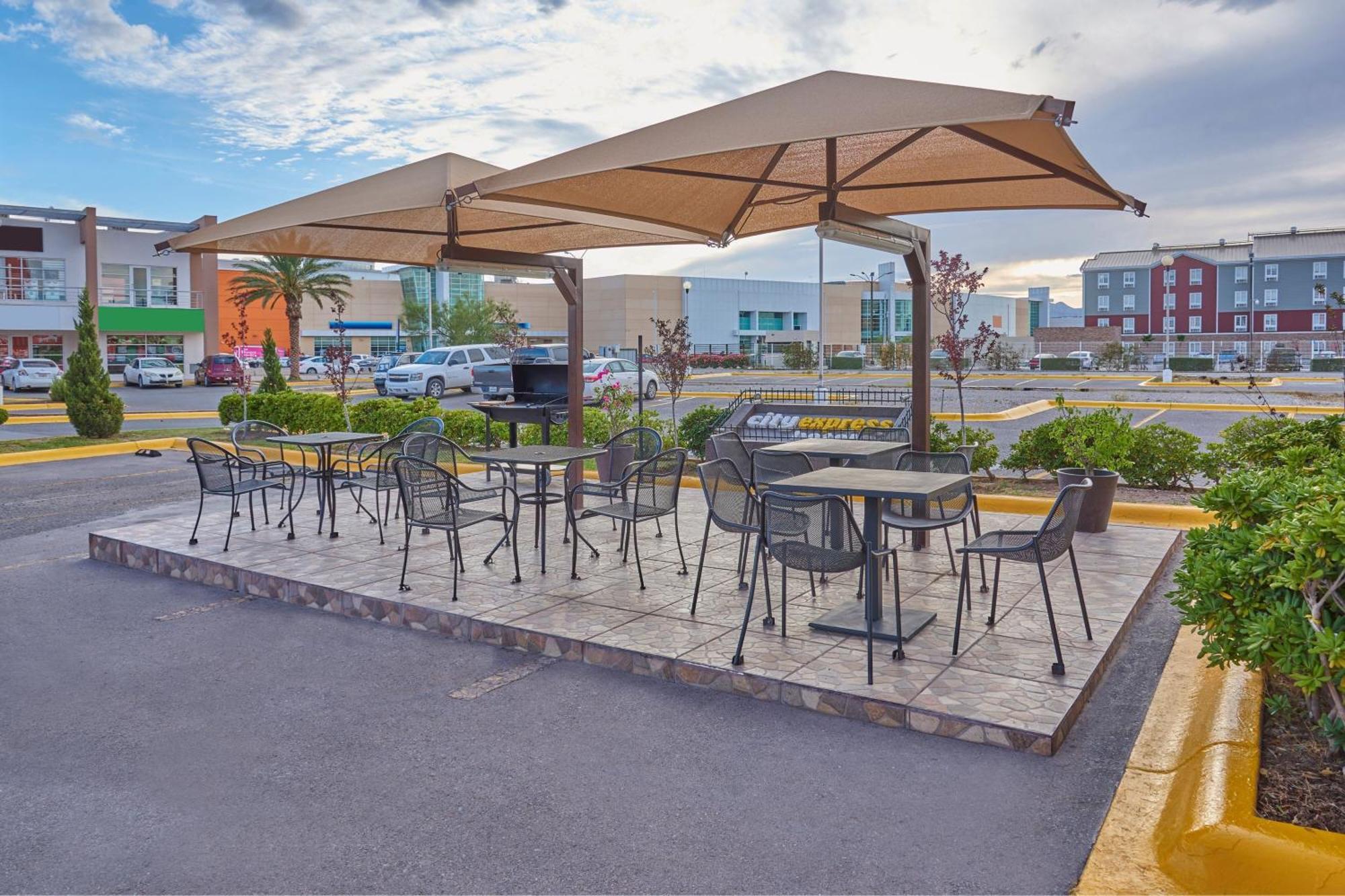 City Express Junior By Marriott Juarez Consulado Εξωτερικό φωτογραφία